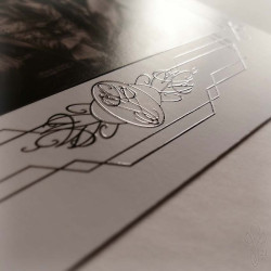 Carte postale grand format "ZOOMORPHE PALÉOGRAPHE", avec vernis sélectif "effet 3D" - 14,8 x 21 cm (A5)