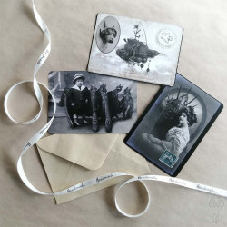 Trio de cartes postales "PORTRAITS VOLUMIQUES" - 14,8 x 10,5 cm